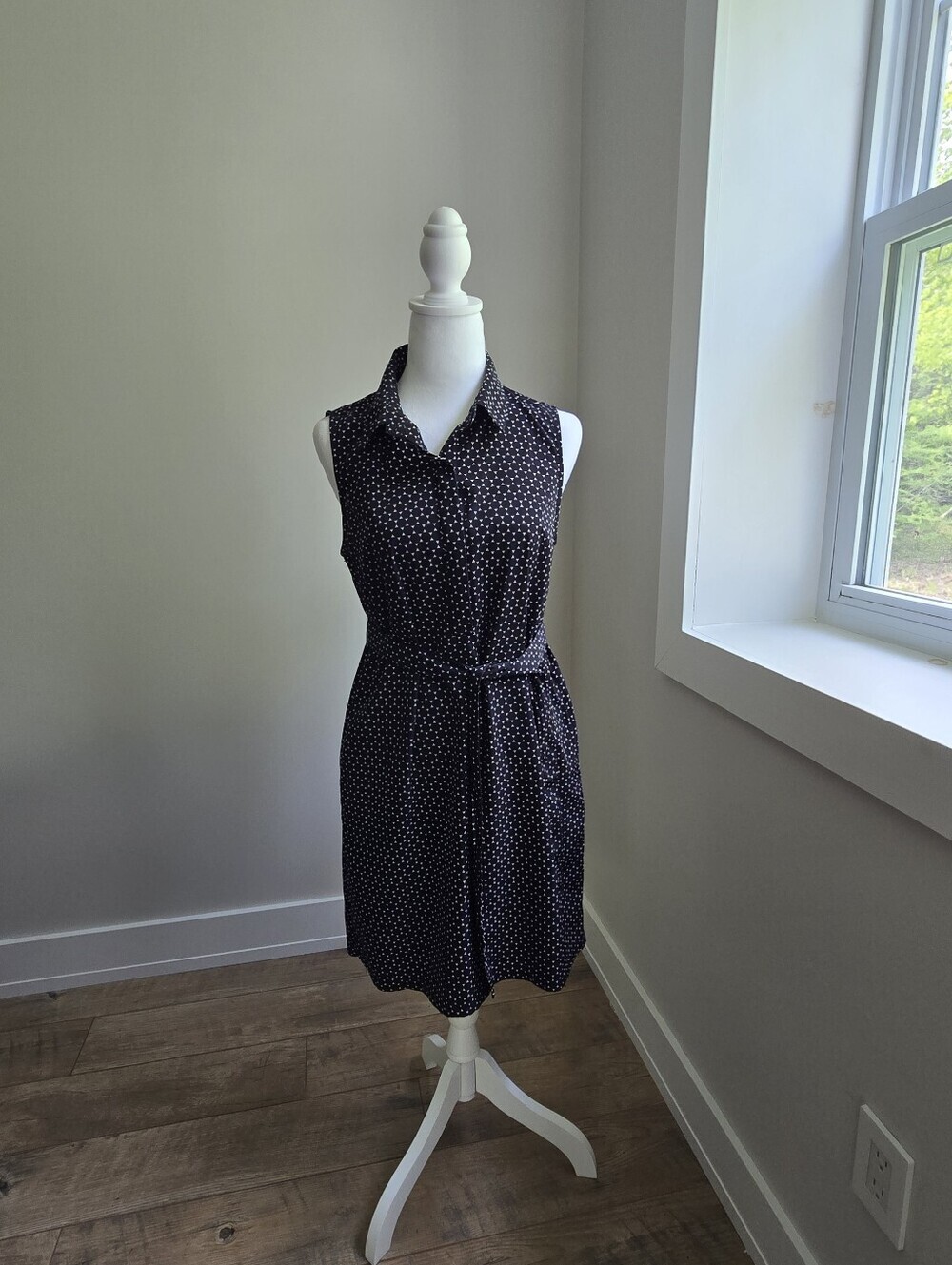Banana Republic Womens Size 6 Black Dress